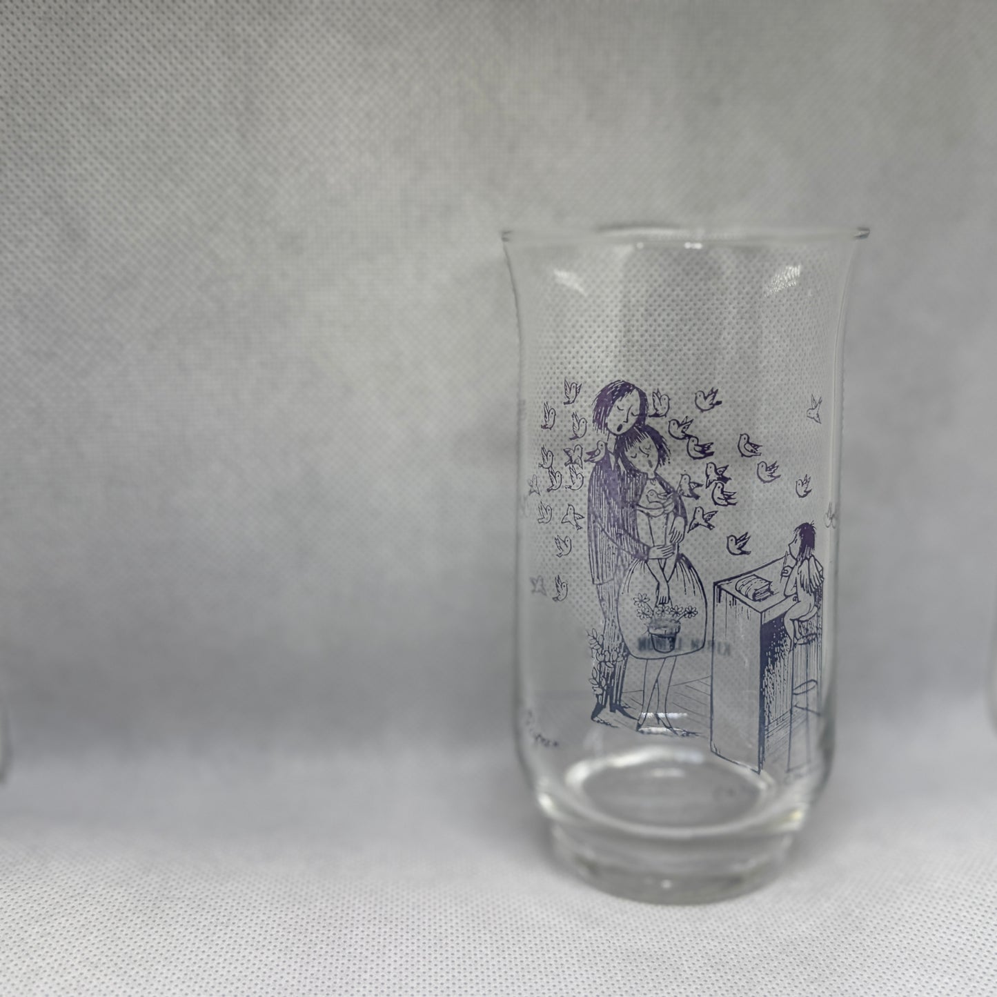 昭和時代 - 高身玻璃杯 Kirin Lemon 情侶公仔圖案（紫藍色）