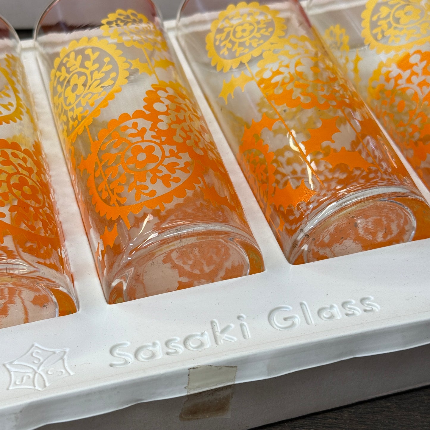 昭和時代 - Lovely佐佐木玻璃 高身玻璃杯 黃橙花 圖案 （1盒5隻）